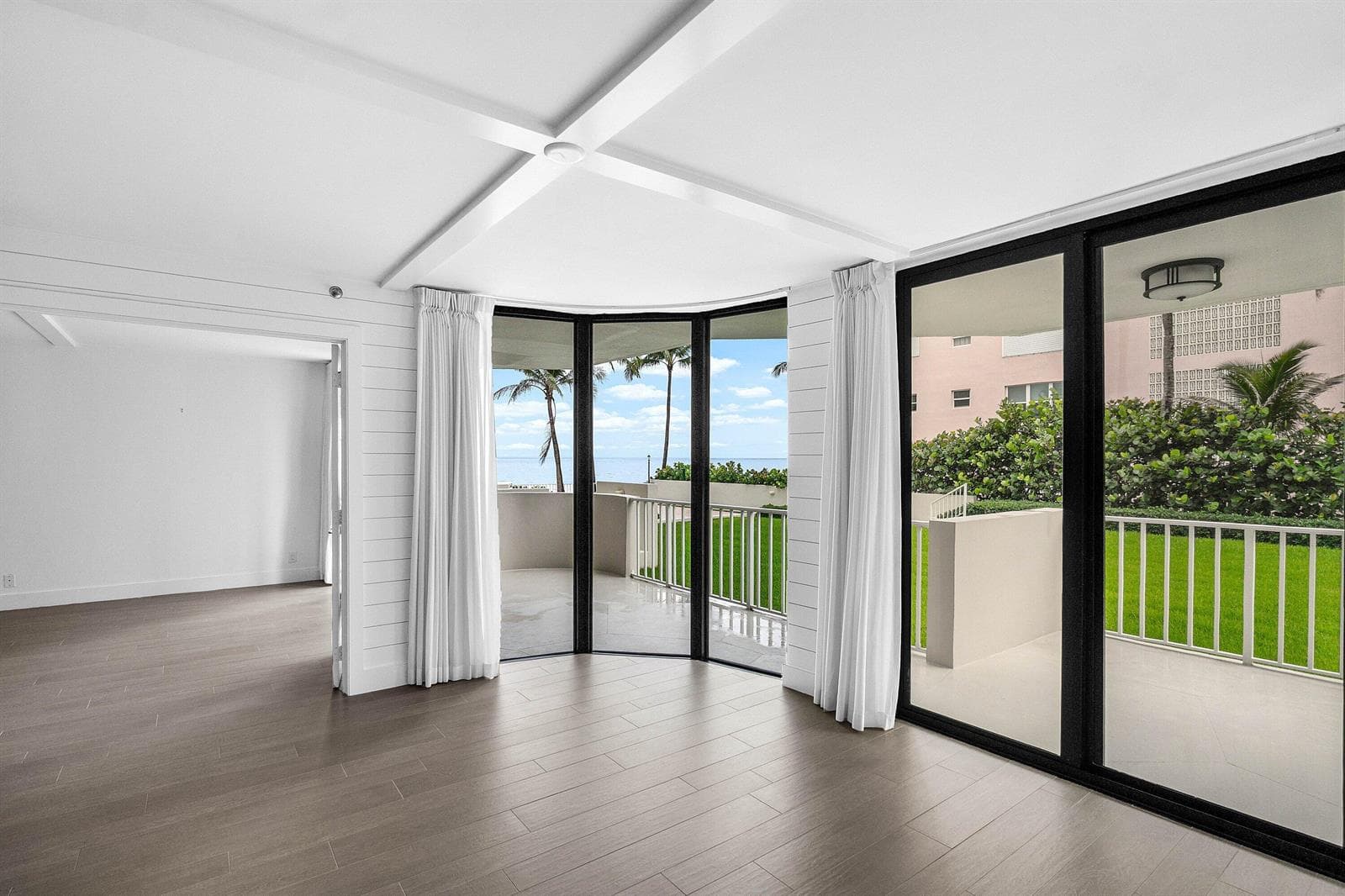 006-2917SouthOceanBoulevard-104-Highland
