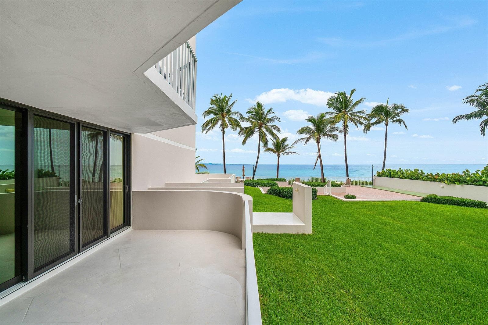 037-2917SouthOceanBoulevard-104-Highland