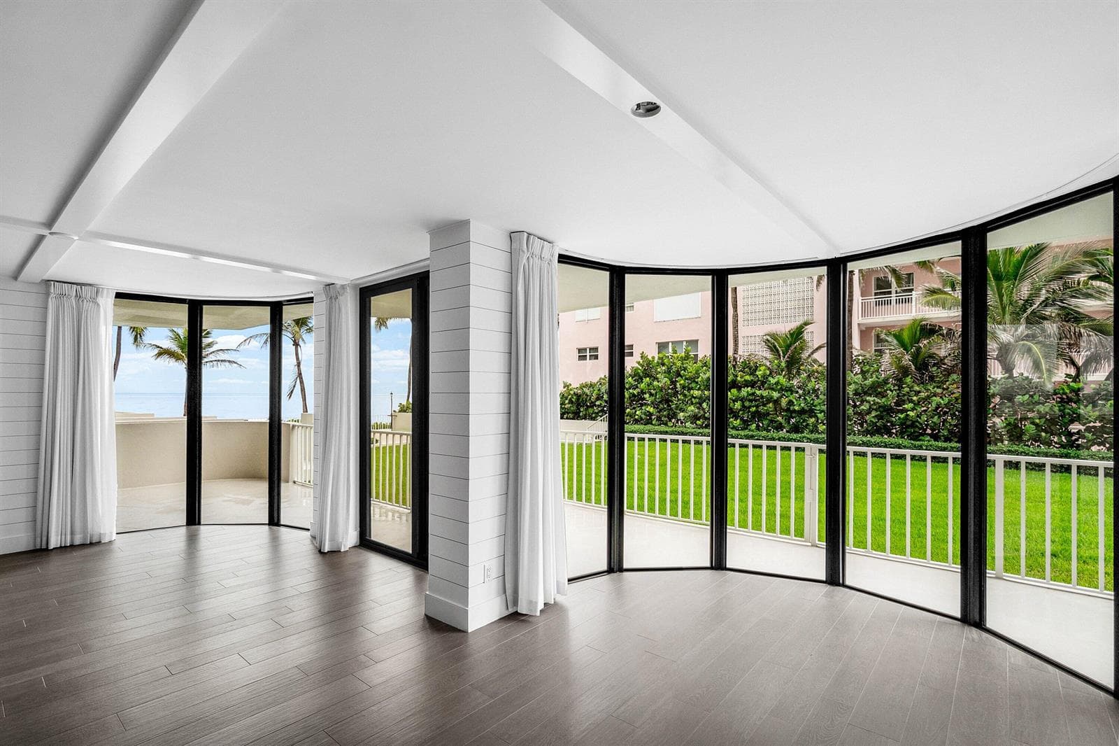 007-2917SouthOceanBoulevard-104-Highland