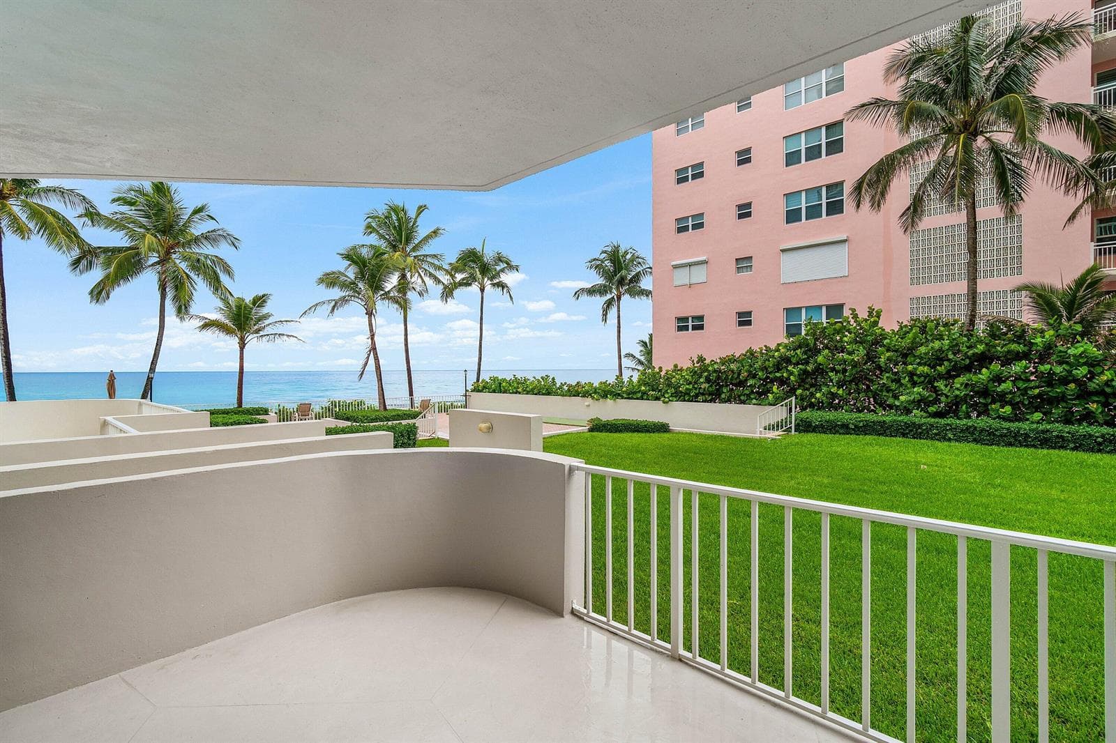 042-2917SouthOceanBoulevard-104-Highland