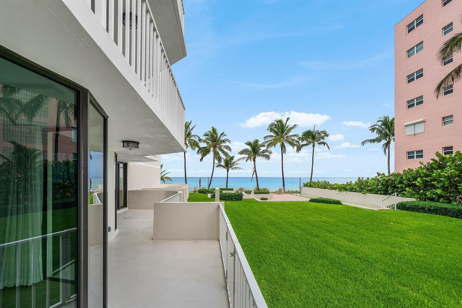 038-2917SouthOceanBoulevard-104-Highland