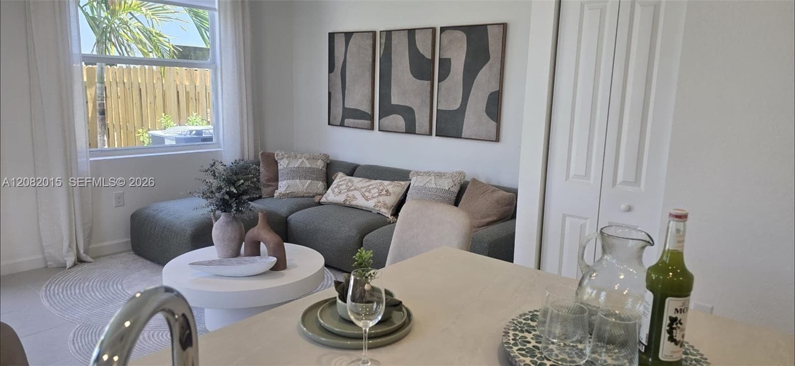 1534 NE 5 ave #0 photo 2