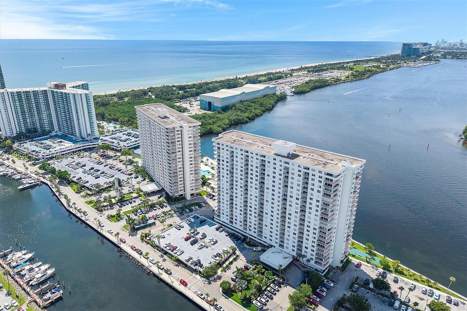 ARLEN HOUSE WEST CONDO · #1920 in Sunny Isles Beach - Photo 2