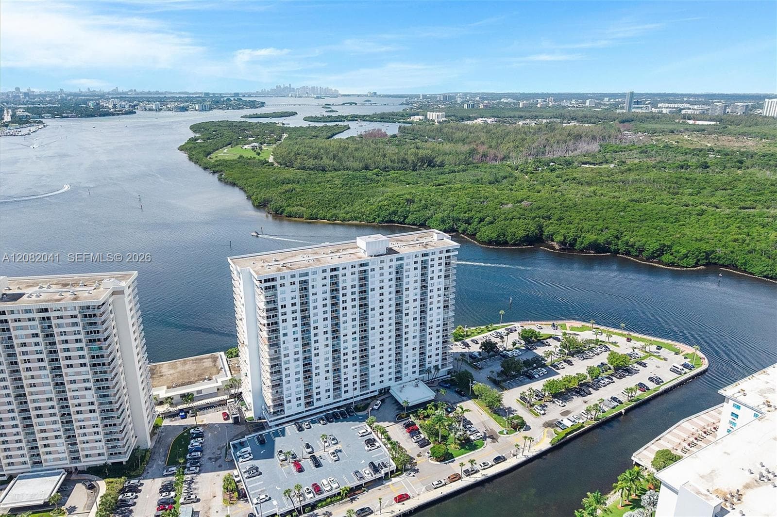ARLEN HOUSE WEST CONDO · #1920 in Sunny Isles Beach - Photo 30