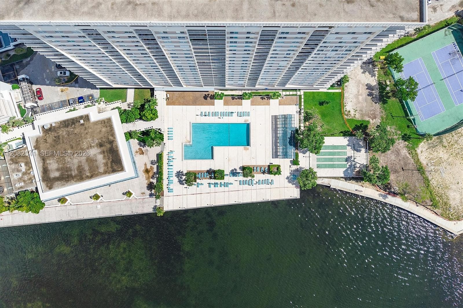ARLEN HOUSE WEST CONDO · #1920 in Sunny Isles Beach - Photo 19