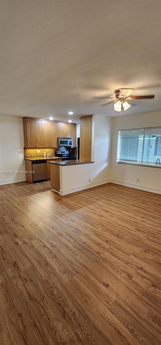 CASCADE AT HOLLY HEIGHTS · #17 in Fort Lauderdale - Photo 11