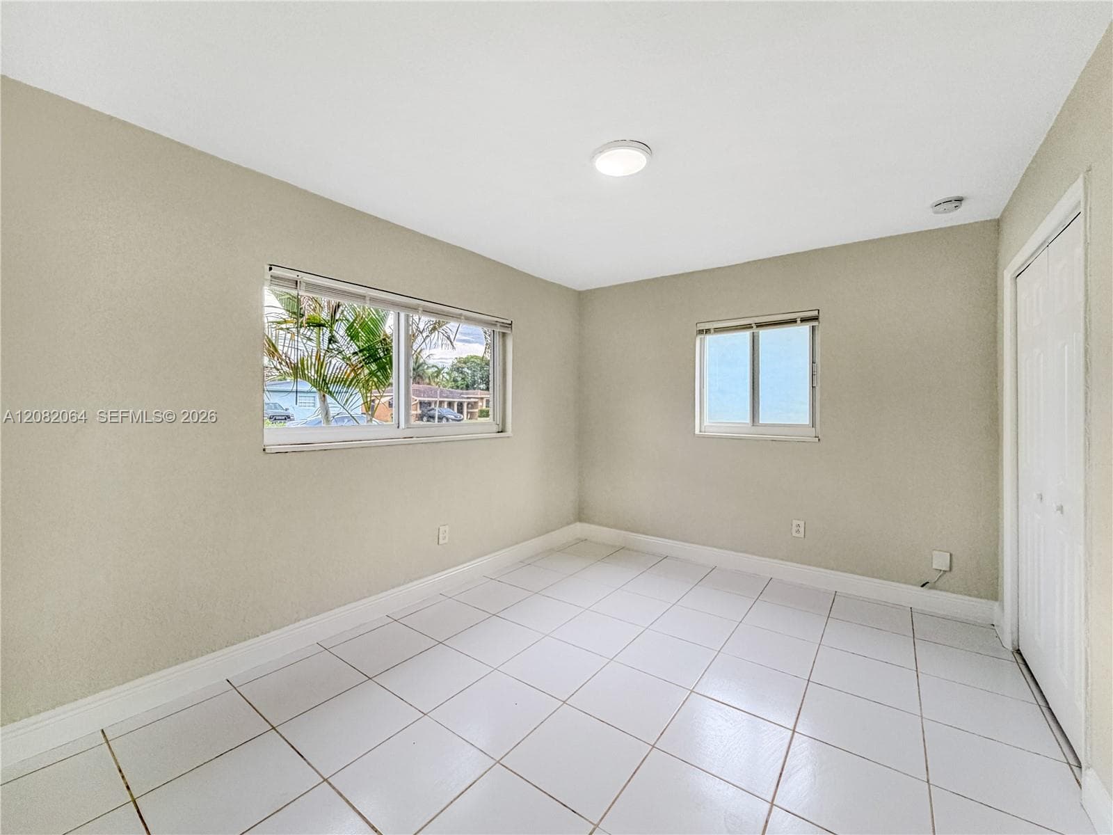 2728 Dewey St photo 12