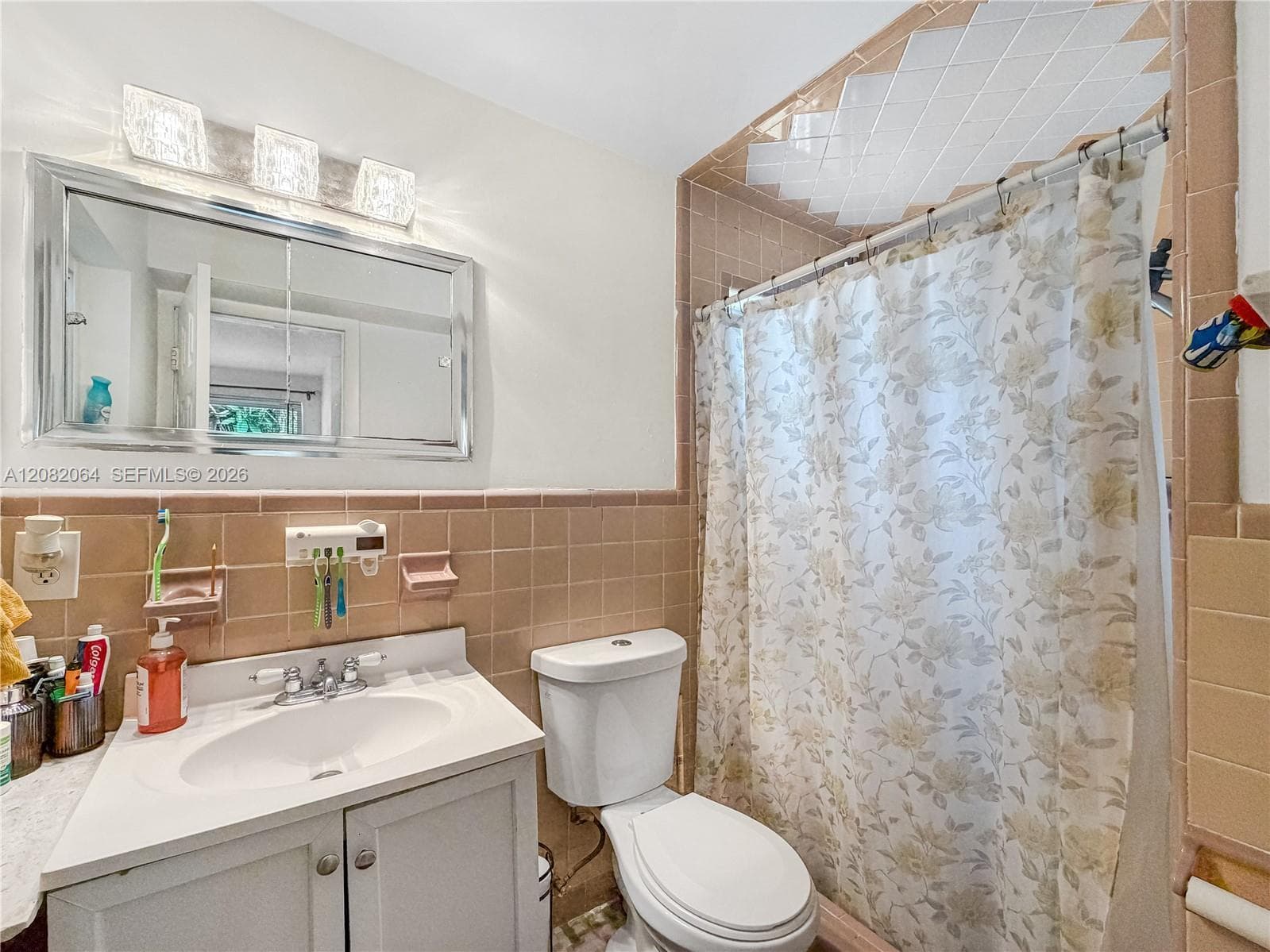2728 Dewey St photo 26