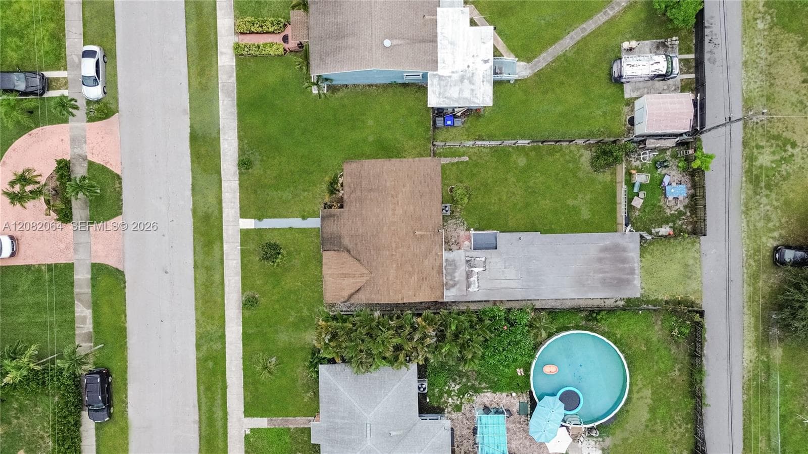 2728 Dewey St photo 30