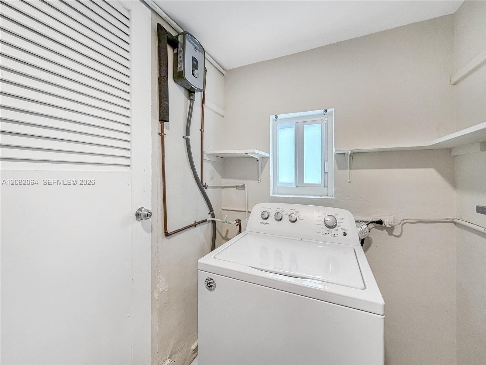 2728 Dewey St photo 18