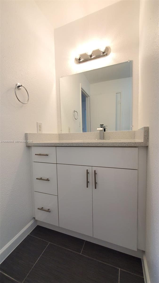 BISCAYNE BEACH CLUB CONDO · #1022 in Miami - Photo 16