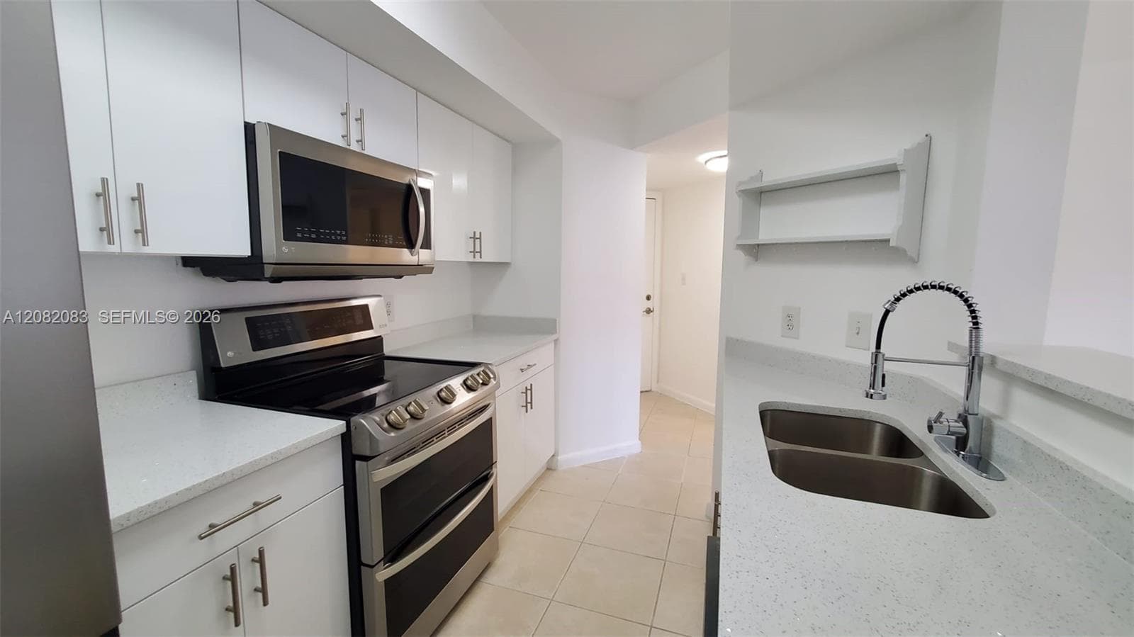 BISCAYNE BEACH CLUB CONDO · #1022 in Miami - Photo 10