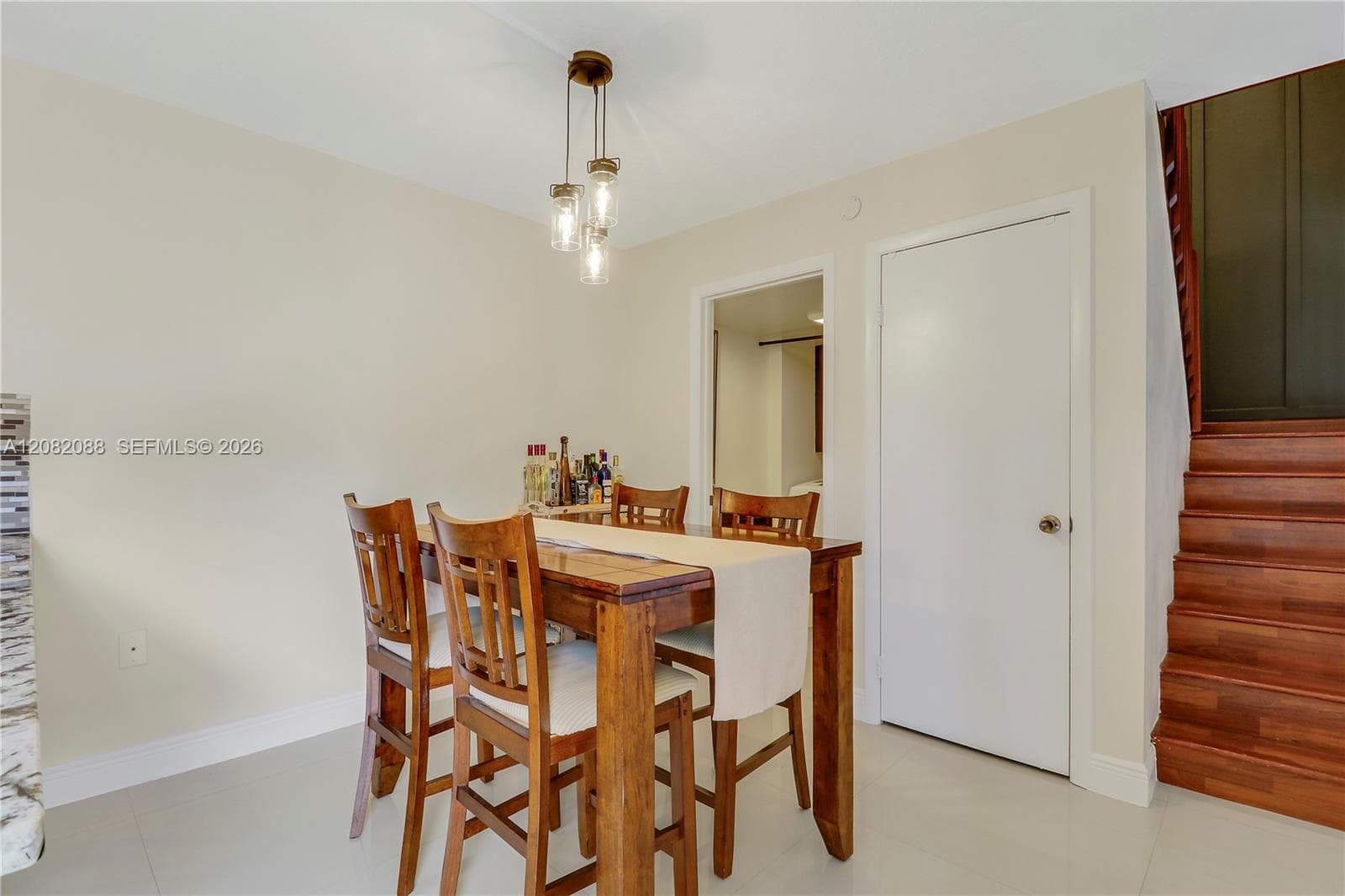 2404 24th Way photo 7