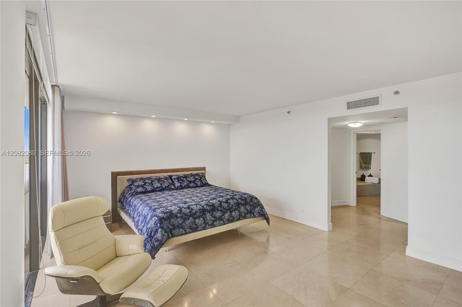 1000 ISL BLVD WILLIAMS IS · #1403 in Aventura - Photo 12