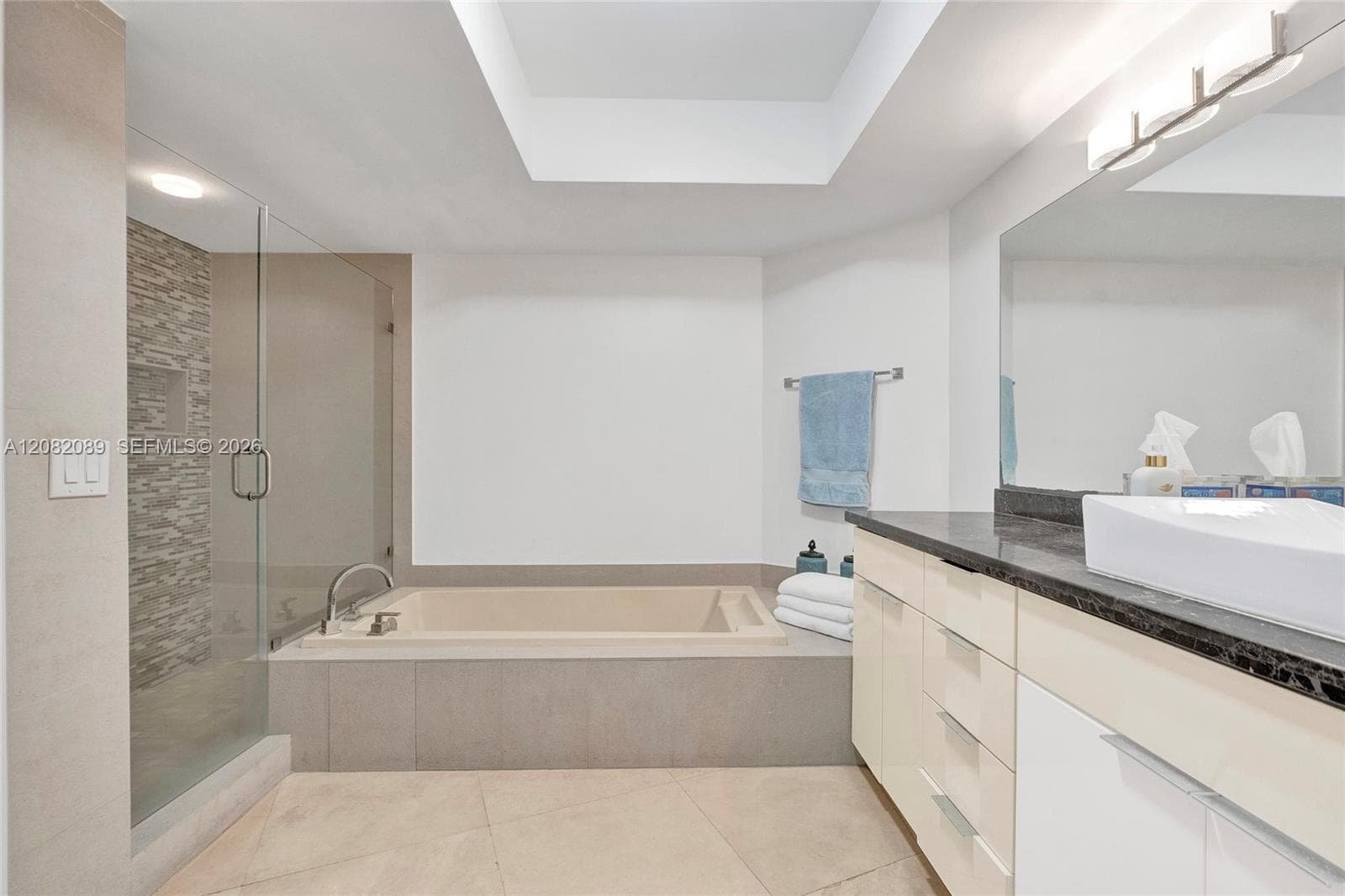 1000 ISL BLVD WILLIAMS IS · #1403 in Aventura - Photo 19