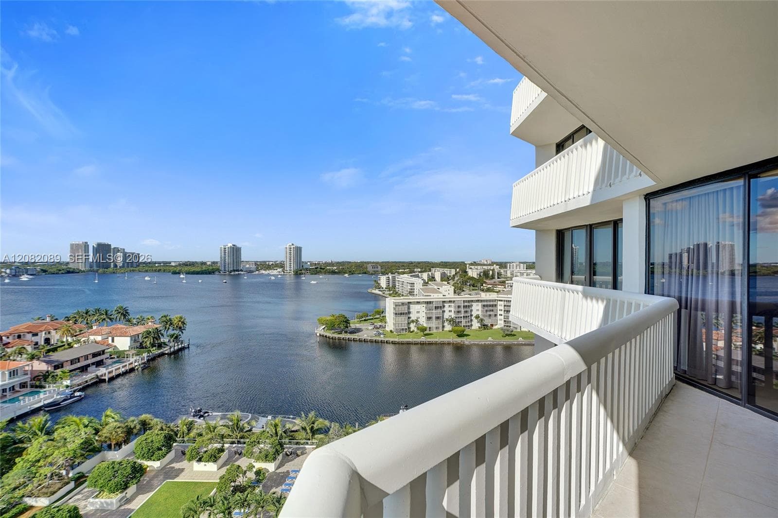 1000 ISL BLVD WILLIAMS IS · #1403 in Aventura - Photo 21