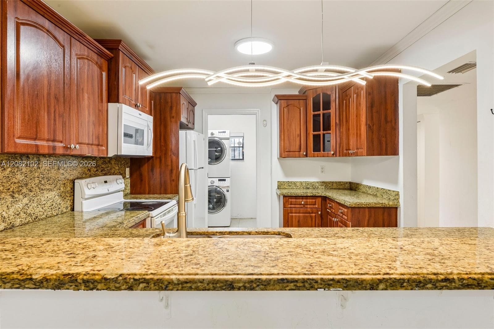 13130 SW 15th Ln photo 10