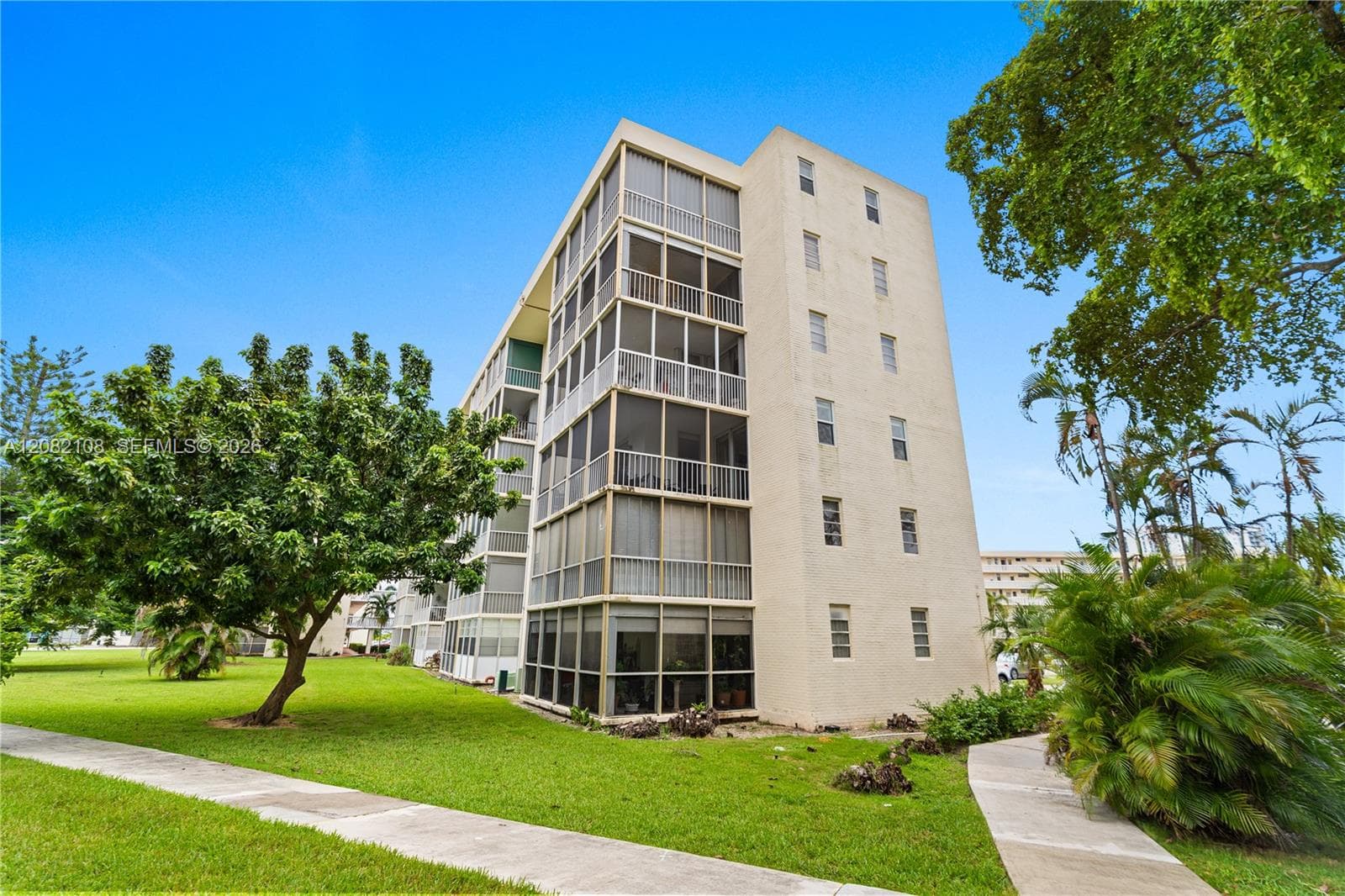 POINT EAST SEC III CONDO · #K503 in Aventura - Photo 33