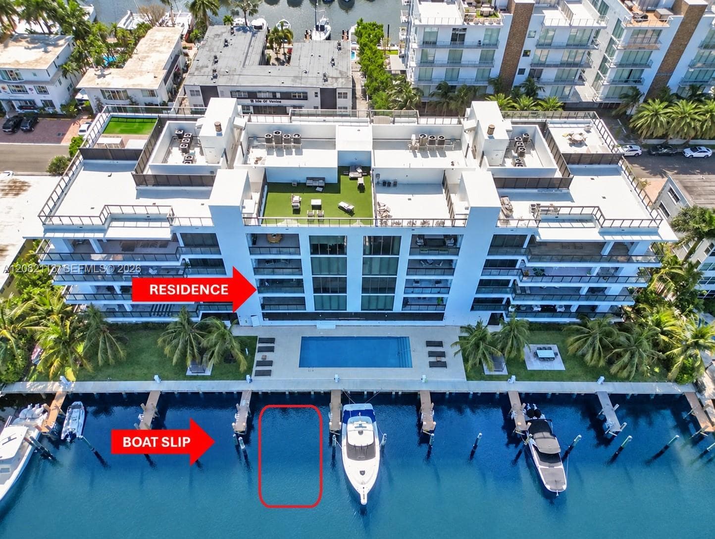 AQUALUNA · #302 in Fort Lauderdale - Photo 3