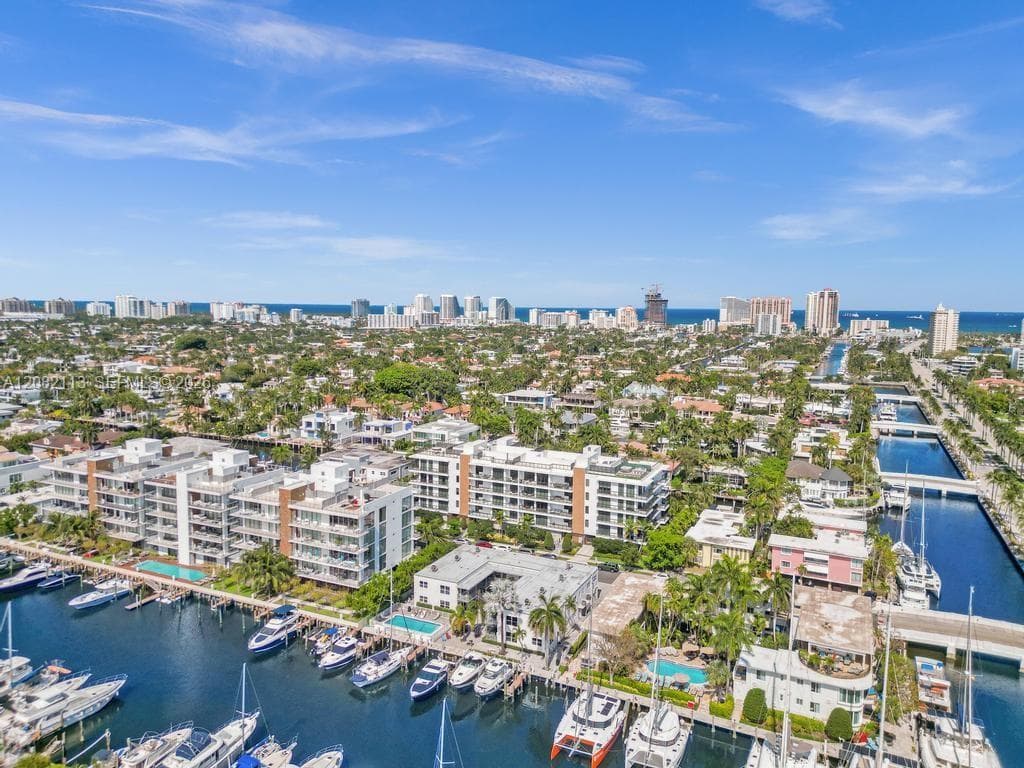 AQUALUNA · #302 in Fort Lauderdale - Photo 50