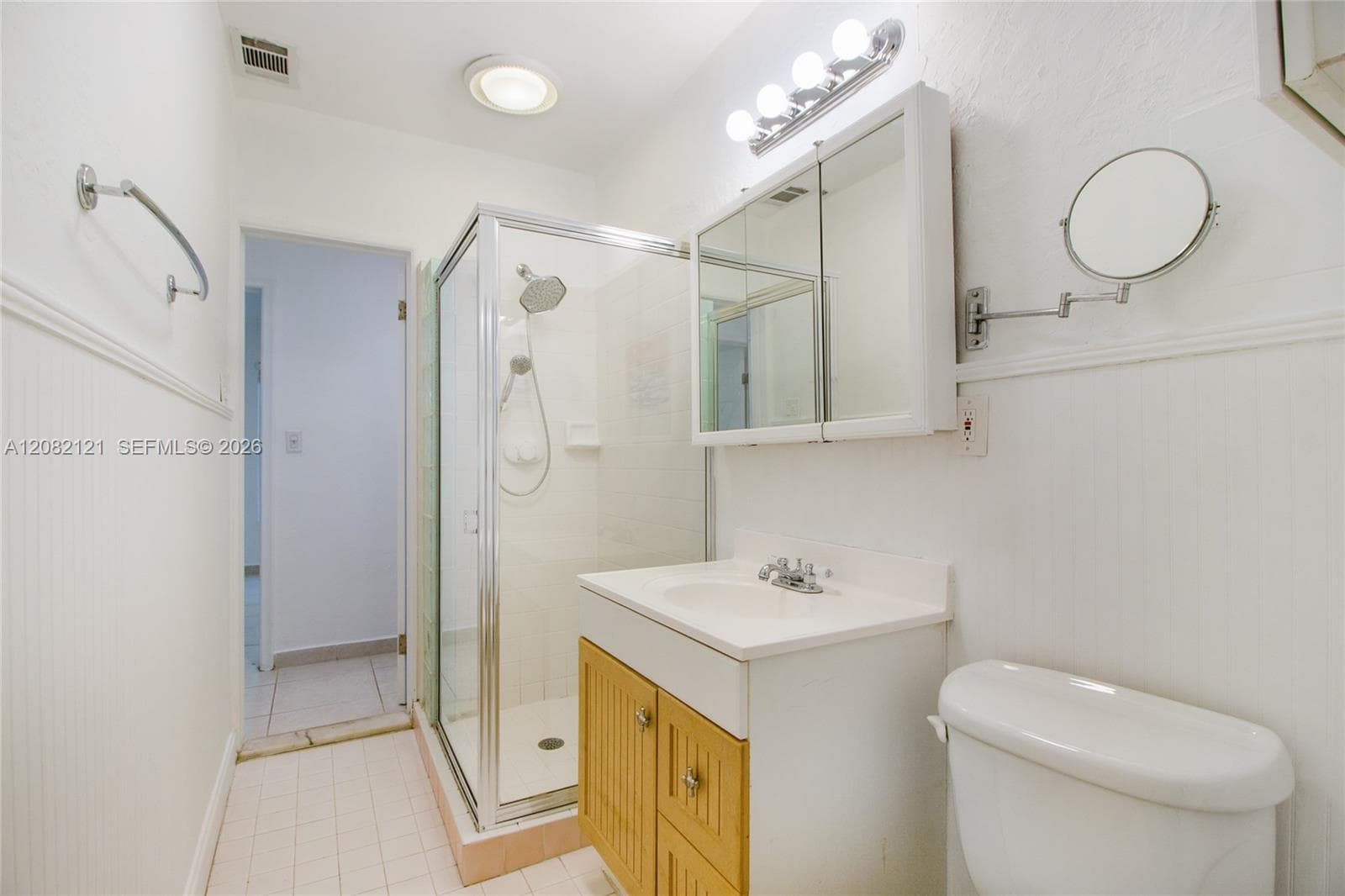 119 Harbor Dr photo 11