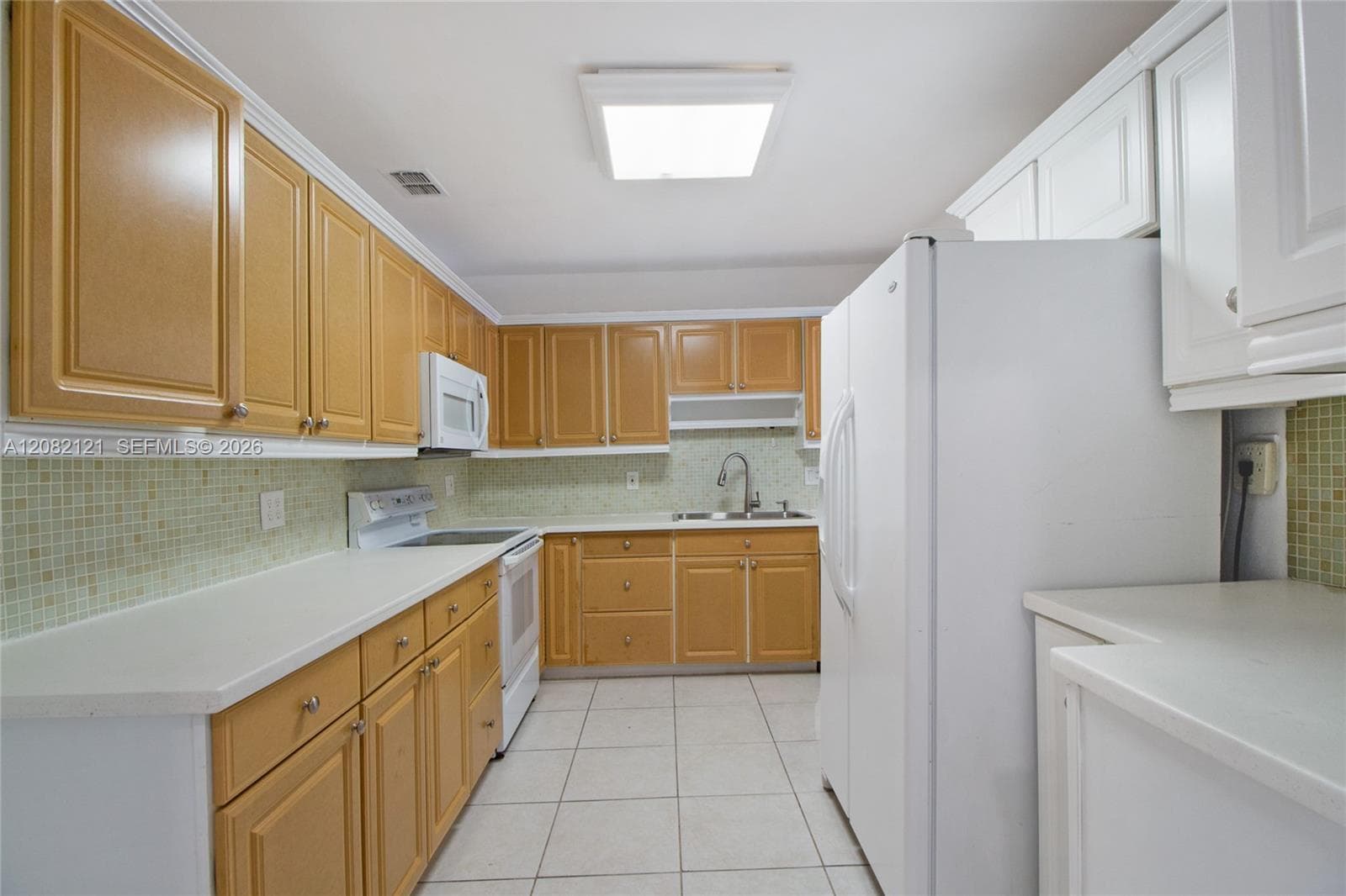119 Harbor Dr photo 4