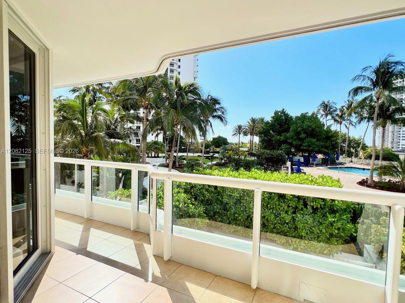 South Tower at THE POINT · #510 in Aventura - Photo 27