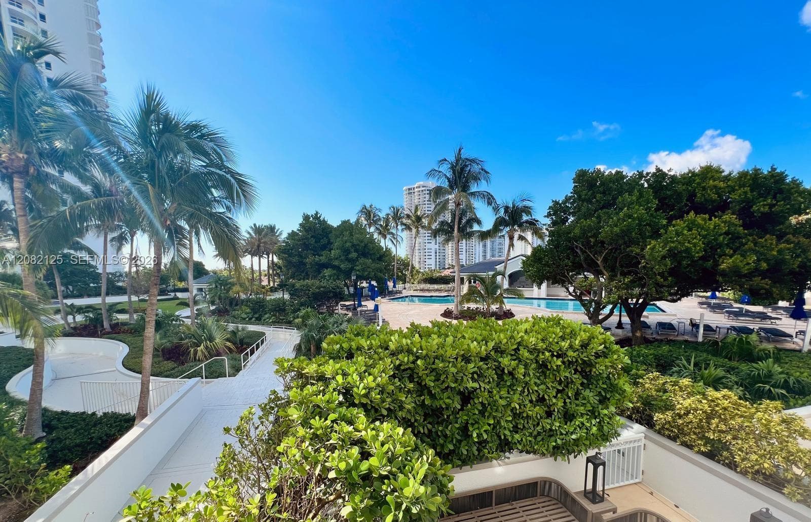 South Tower at THE POINT · #510 in Aventura - Photo 28
