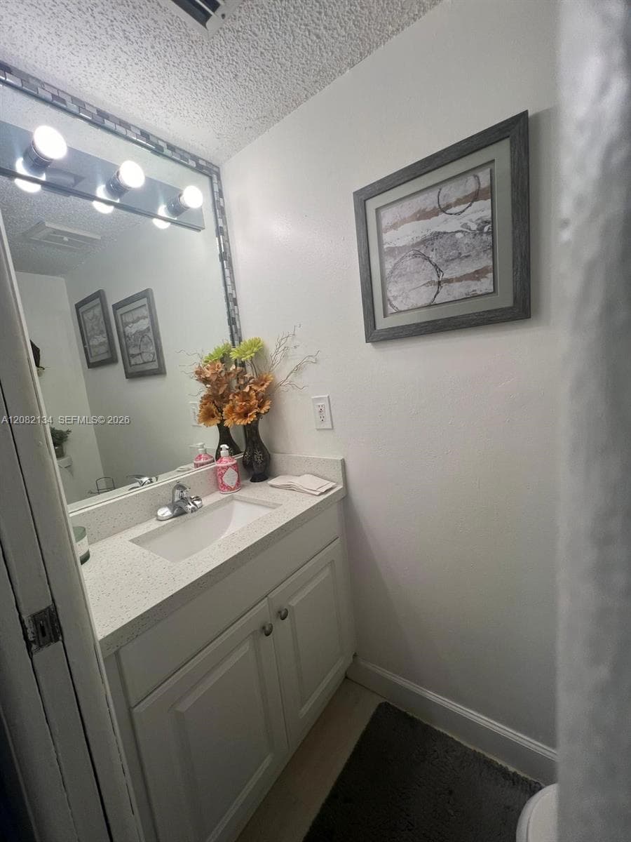 11183 NW 7th St #104 photo 19