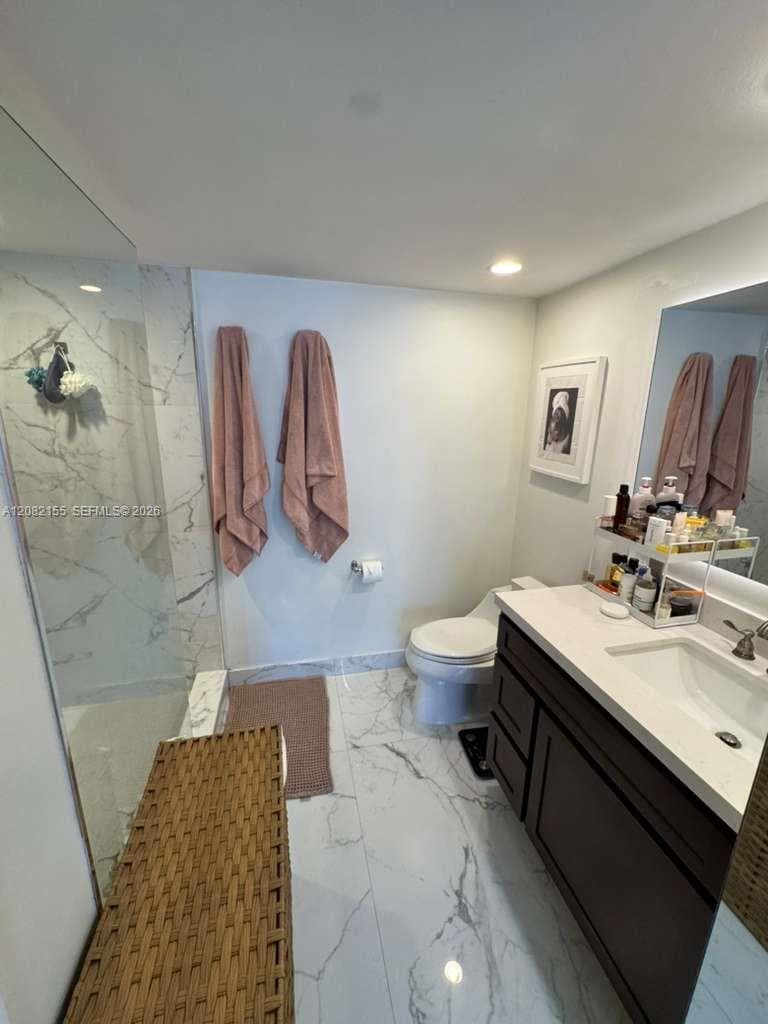 Charter Club · #216 in Miami - Photo 21