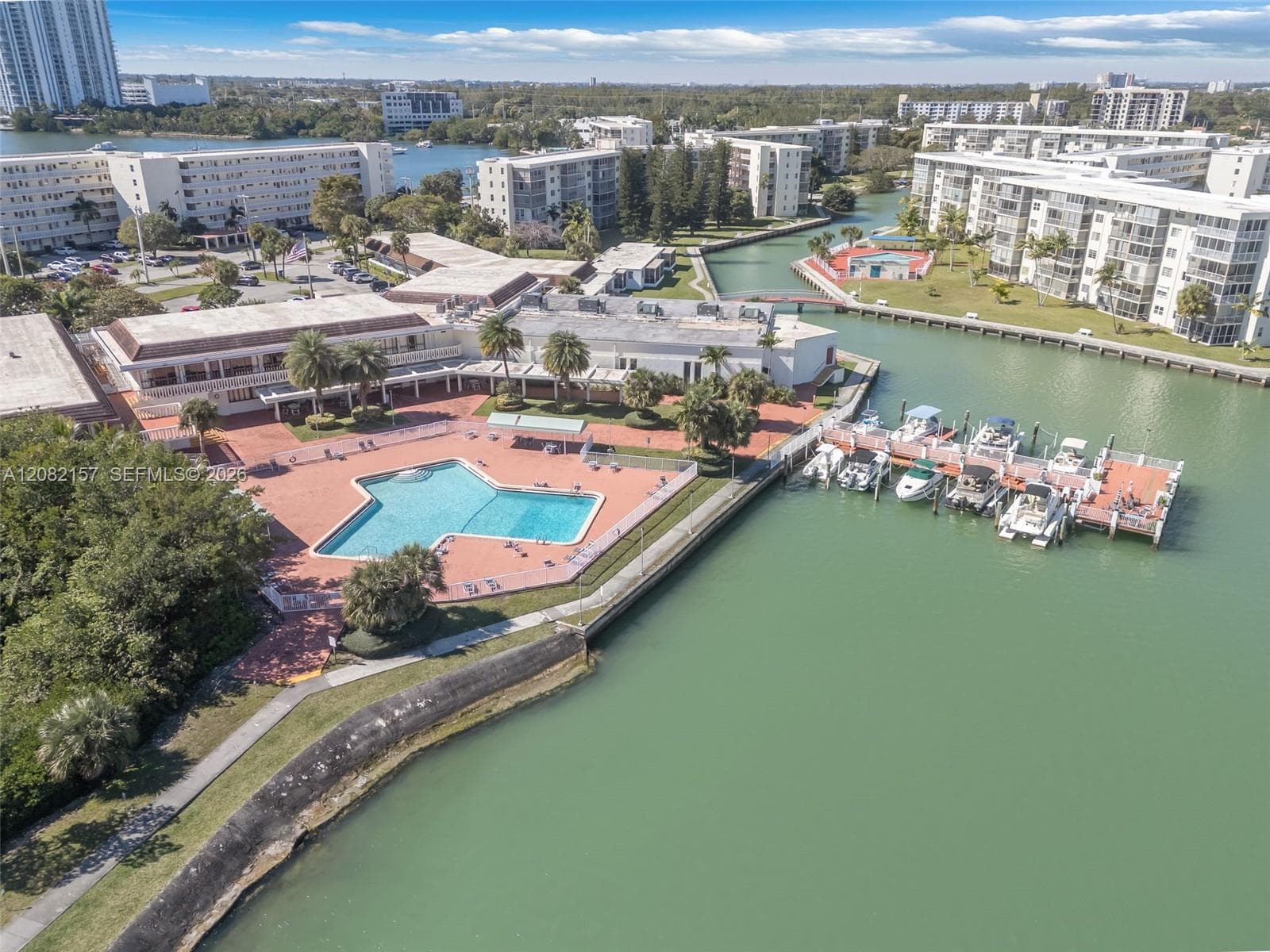 Point East · #R308 in Aventura - Photo 22