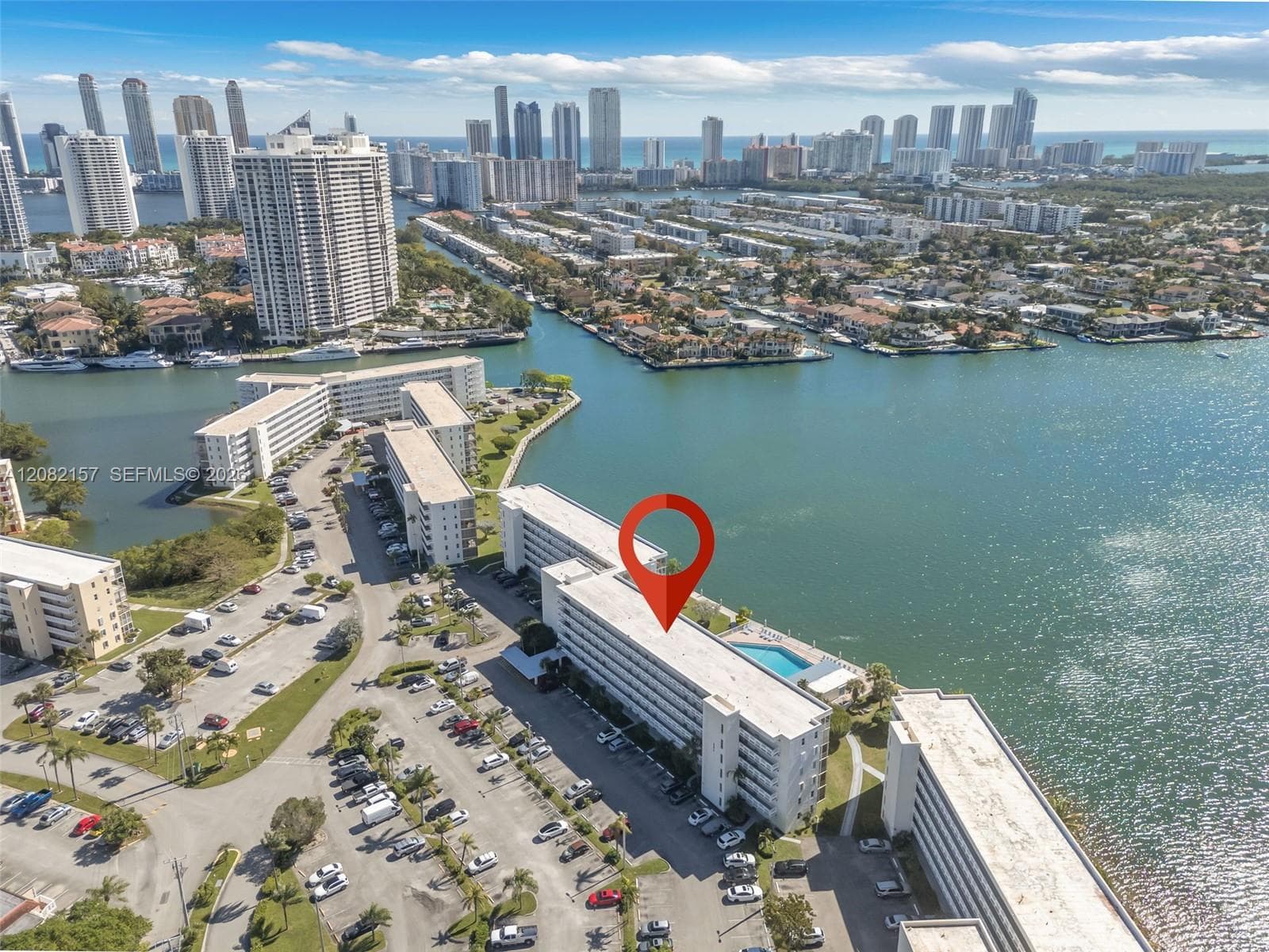 Point East · #R308 in Aventura - Photo 25