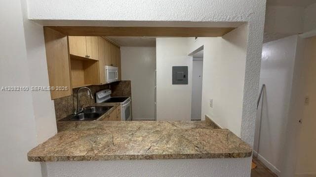 PALMETTO SPRINGS CONDO VI · #306 in Hialeah - Photo 2
