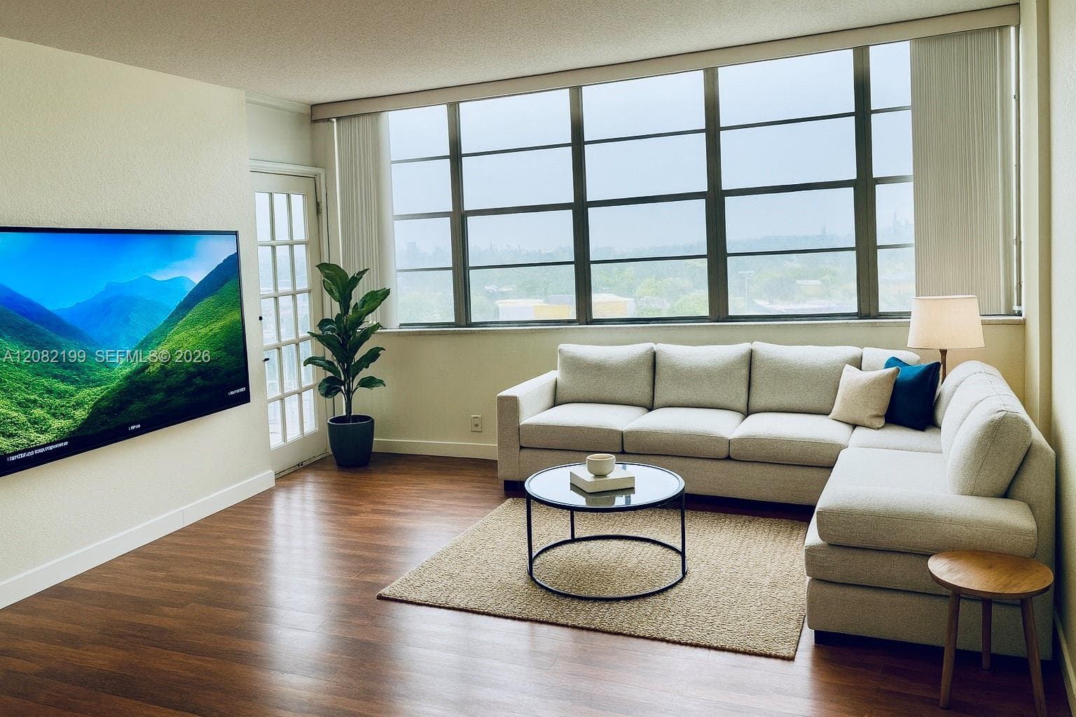 CRESTVIEW TOWERS CONDO · #901 in North Miami Beach - Photo 3