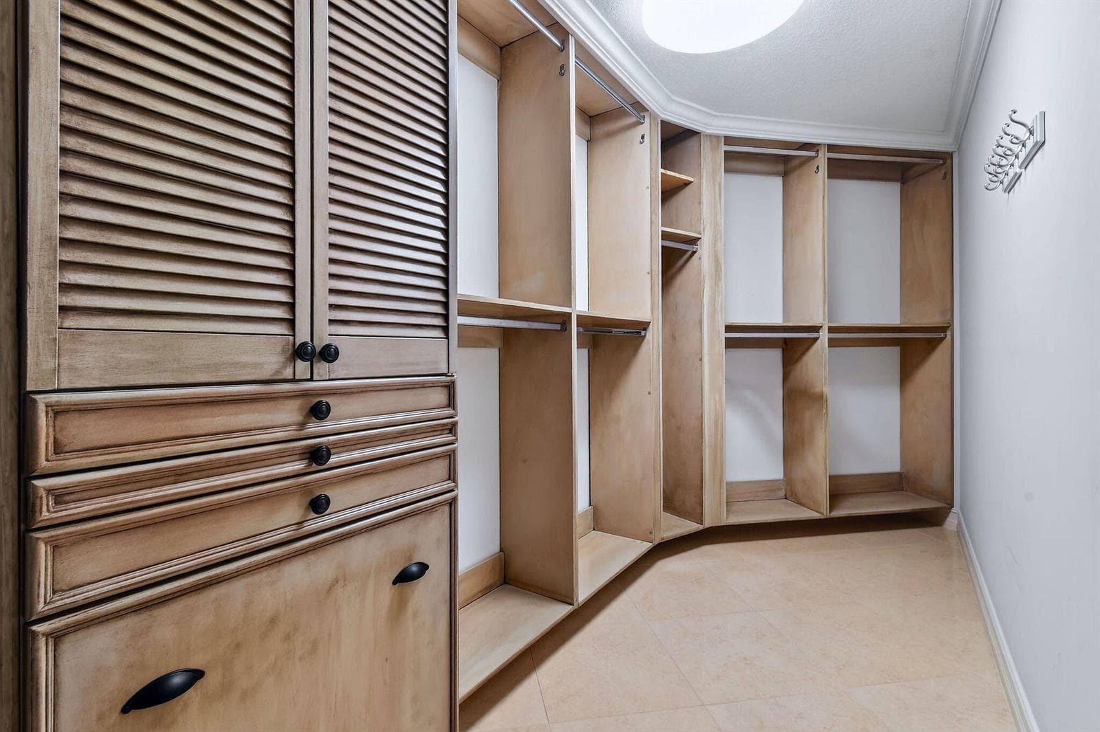 Primary Walk-in Custom Built Closet