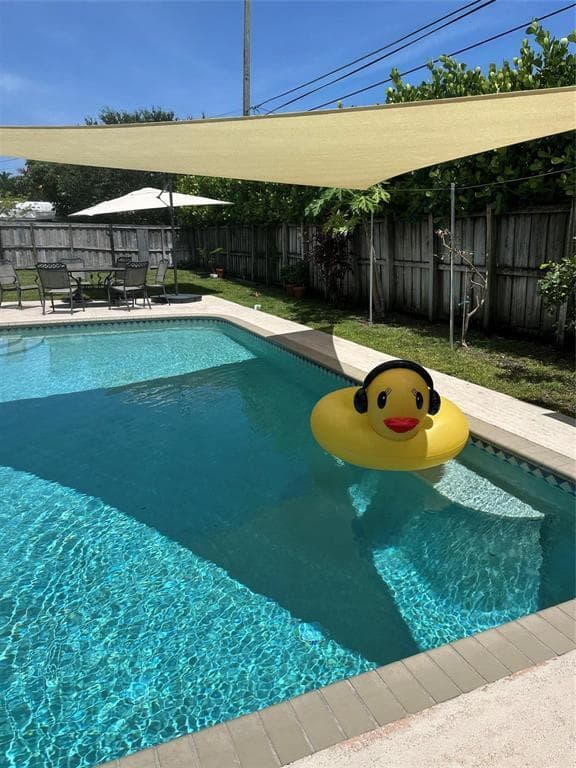 2030 POOL