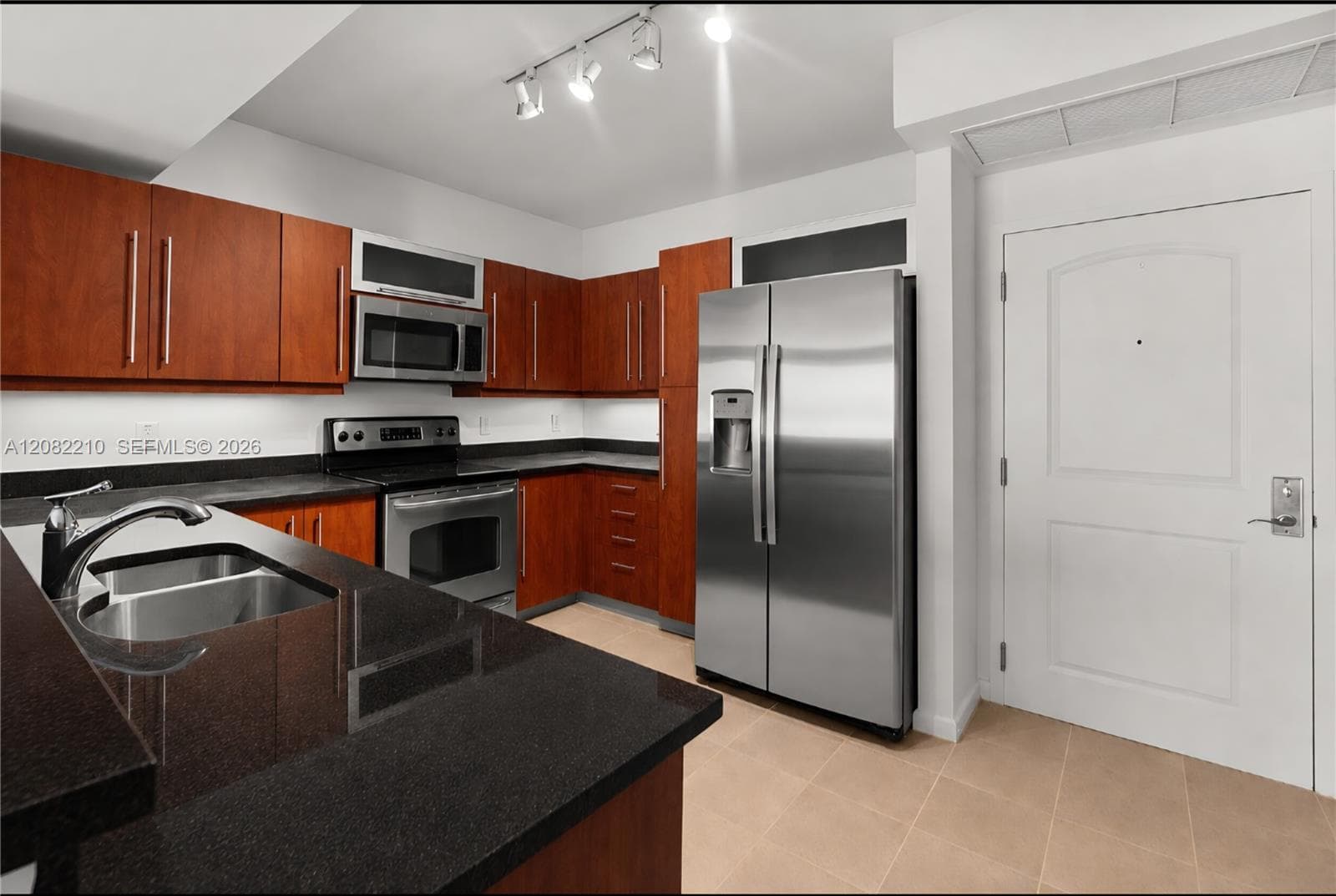 Toscano Condo · #1506S in Miami - Photo 2
