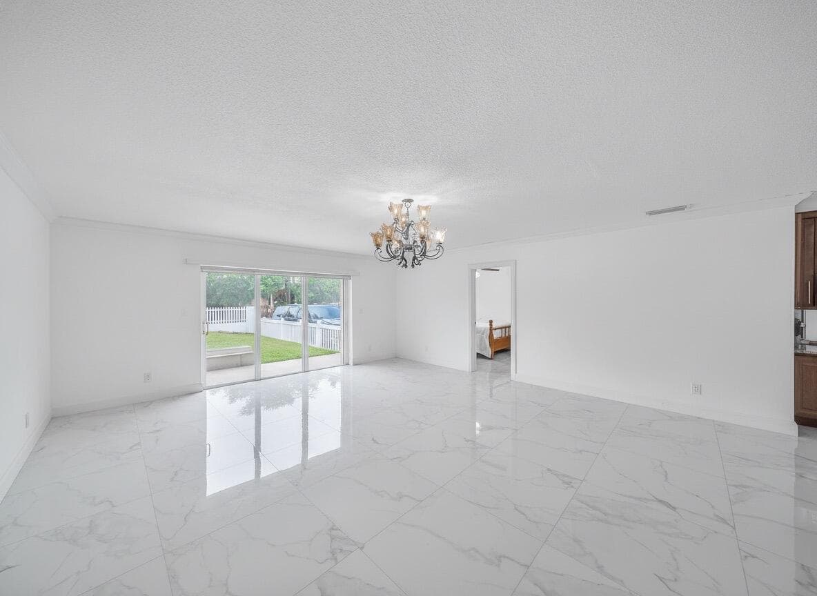 Living room 1