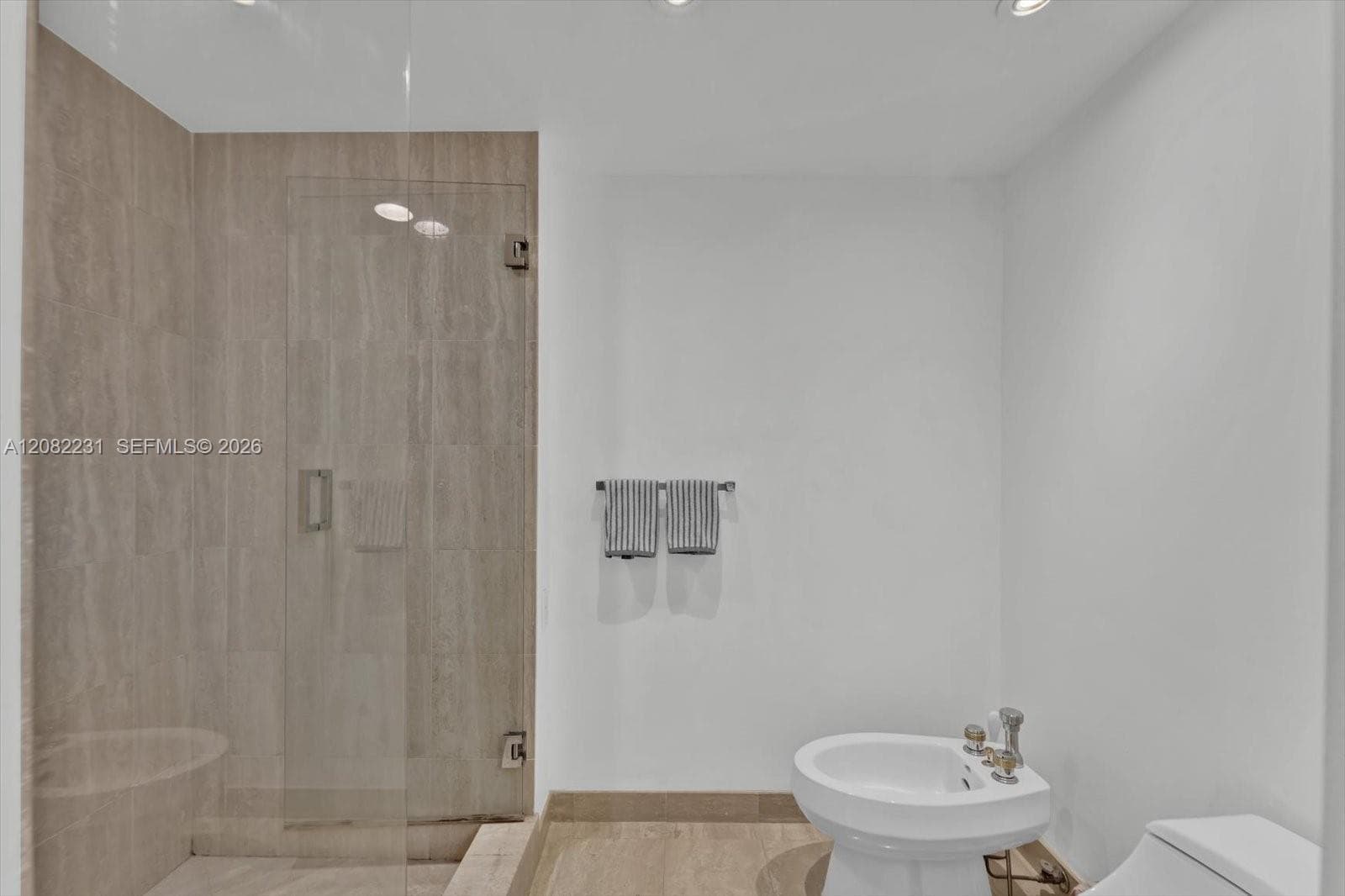 7000 ISL BLVD WILLIAMS IS · #L105 in Aventura - Photo 17
