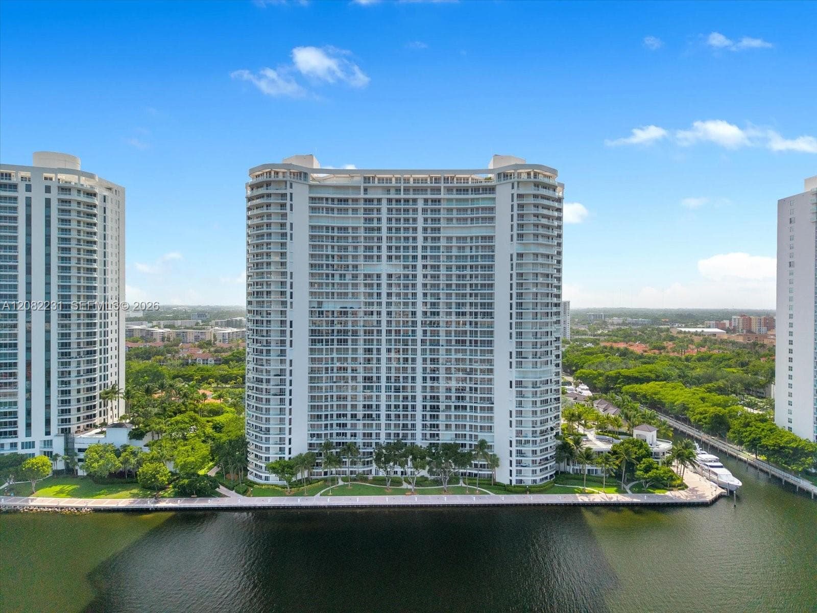 7000 ISL BLVD WILLIAMS IS · #L105 in Aventura - Photo 4