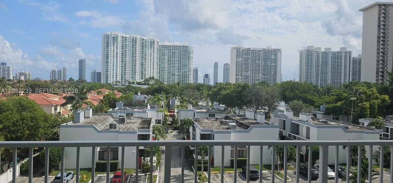ADMIRALS PORT CONDO WEST · #501E in Aventura - Photo 16