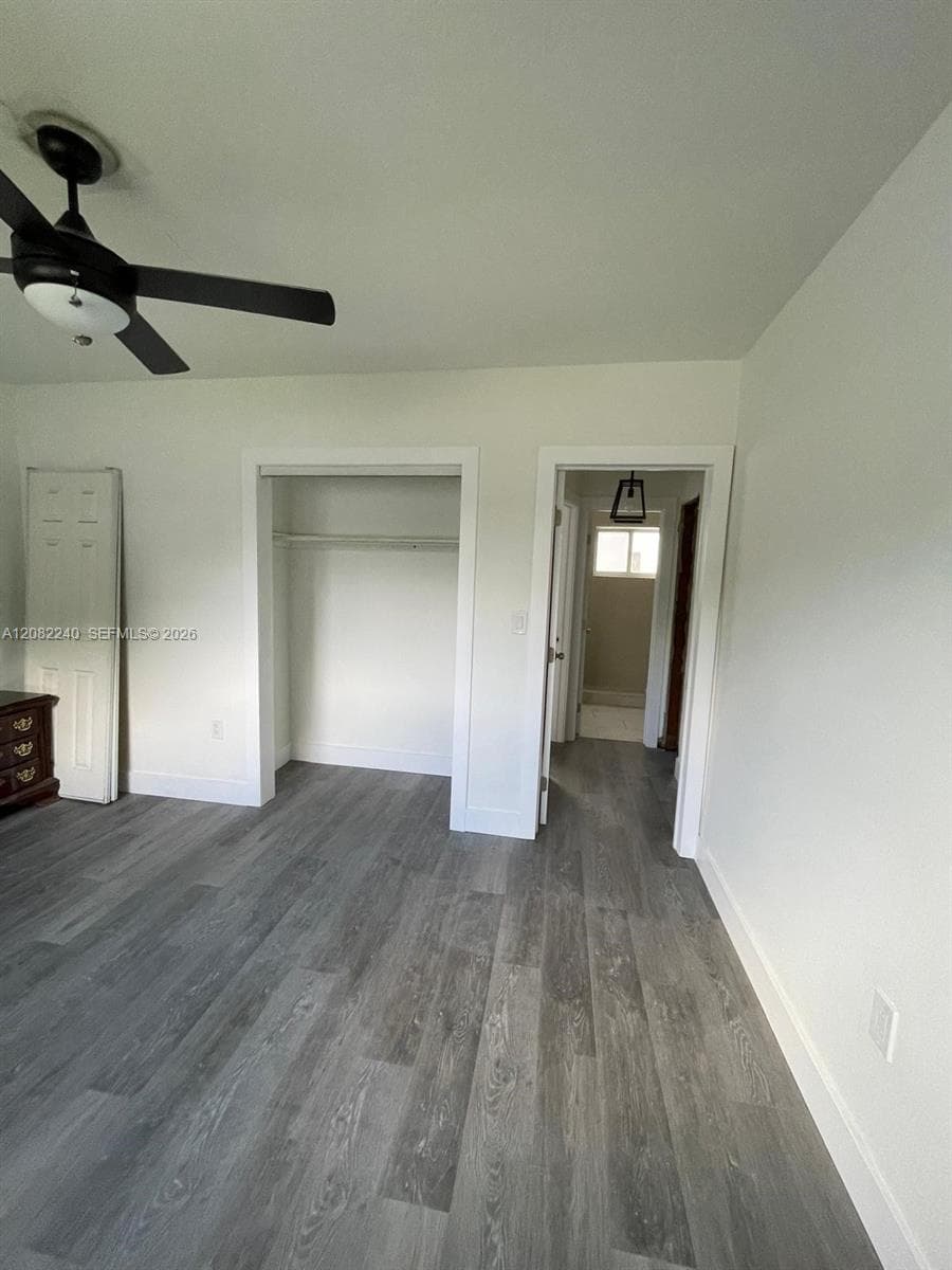 2142 NW 27th St #2142 photo 3
