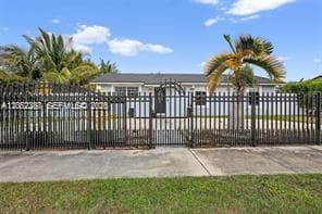 30011 SW 149 Ave photo 2