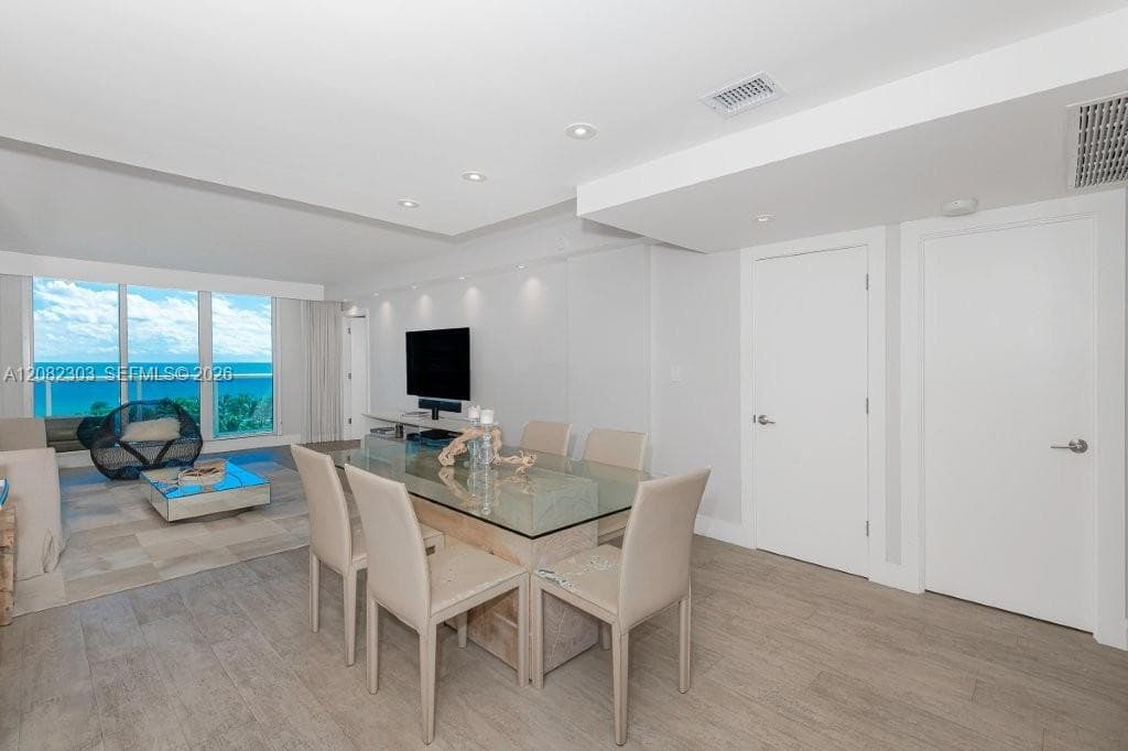 Roney Palace · #738 in Miami Beach - Photo 2