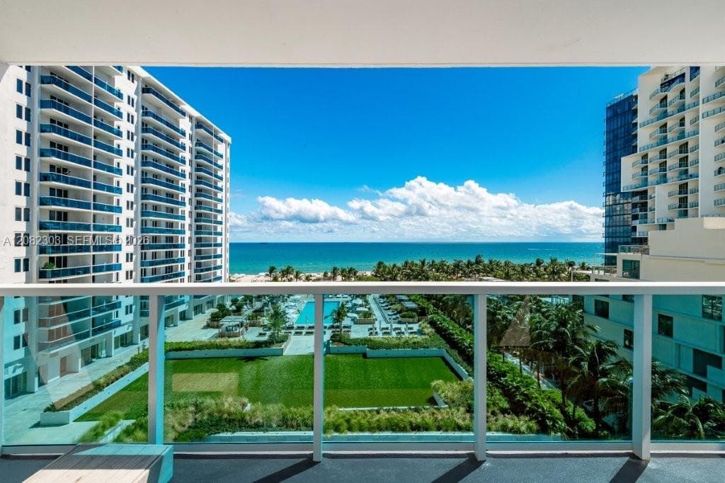 Roney Palace · #738 in Miami Beach - Photo 26