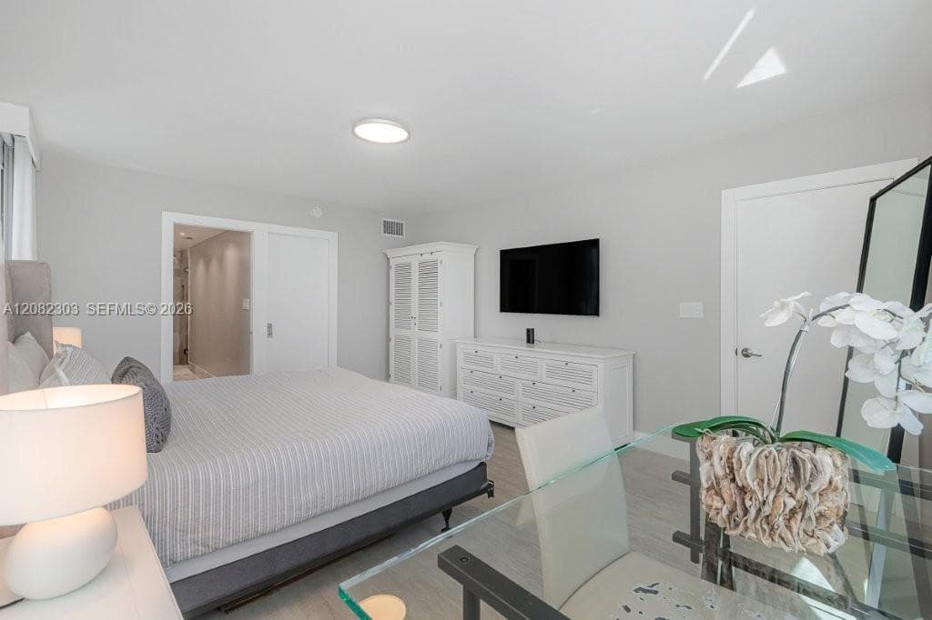 Roney Palace · #738 in Miami Beach - Photo 20