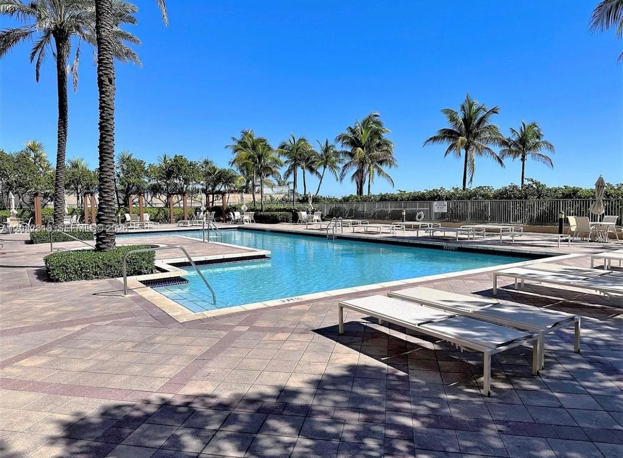 2080 OCEAN DRIVE CONDO · #401 in Hallandale Beach - Photo 26