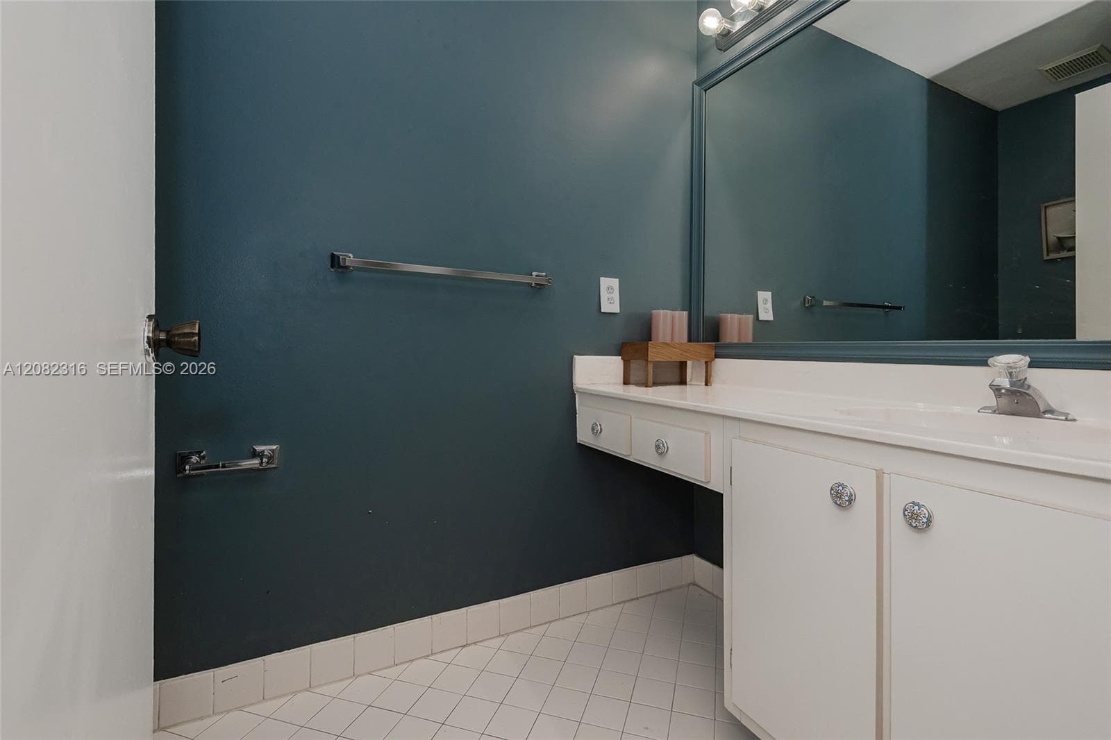 COSTA DEL SOL CONDO · #B-93 in Doral - Photo 14