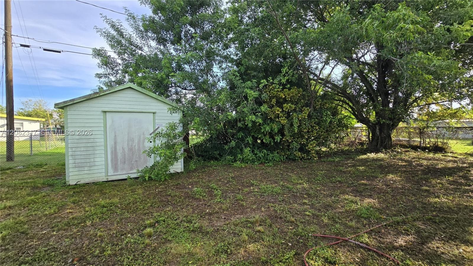 776 NW 10th St photo 16