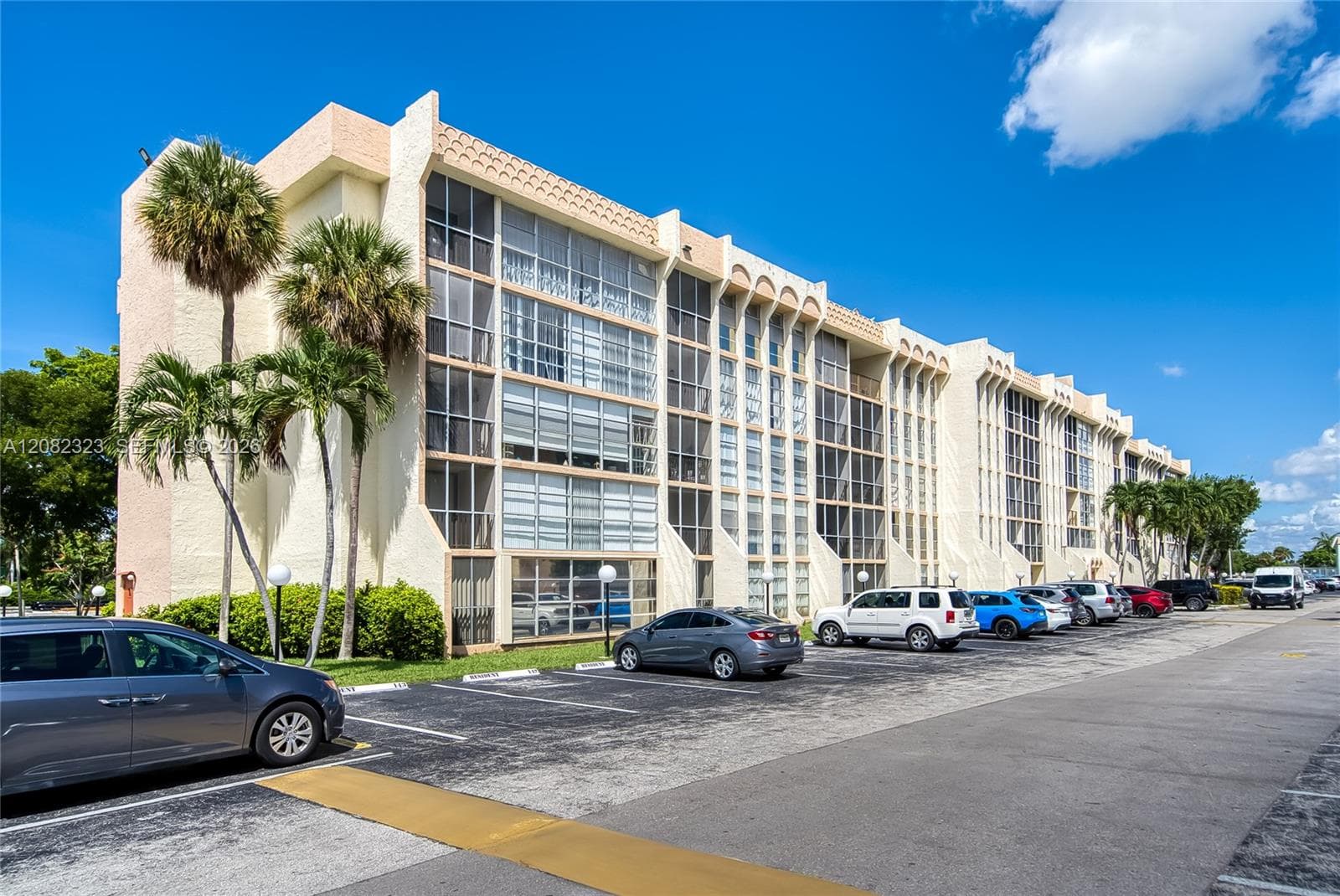 DESOTO PARK CONDO · #304 in Hallandale Beach - Photo 36